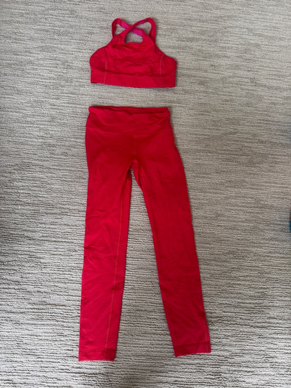 Outdoor Voices Women’s Bright Red Active Set -  XS